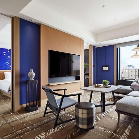 Hyatt Centric קנזאווה מראה חיצוני תמונה A suite at the hotel