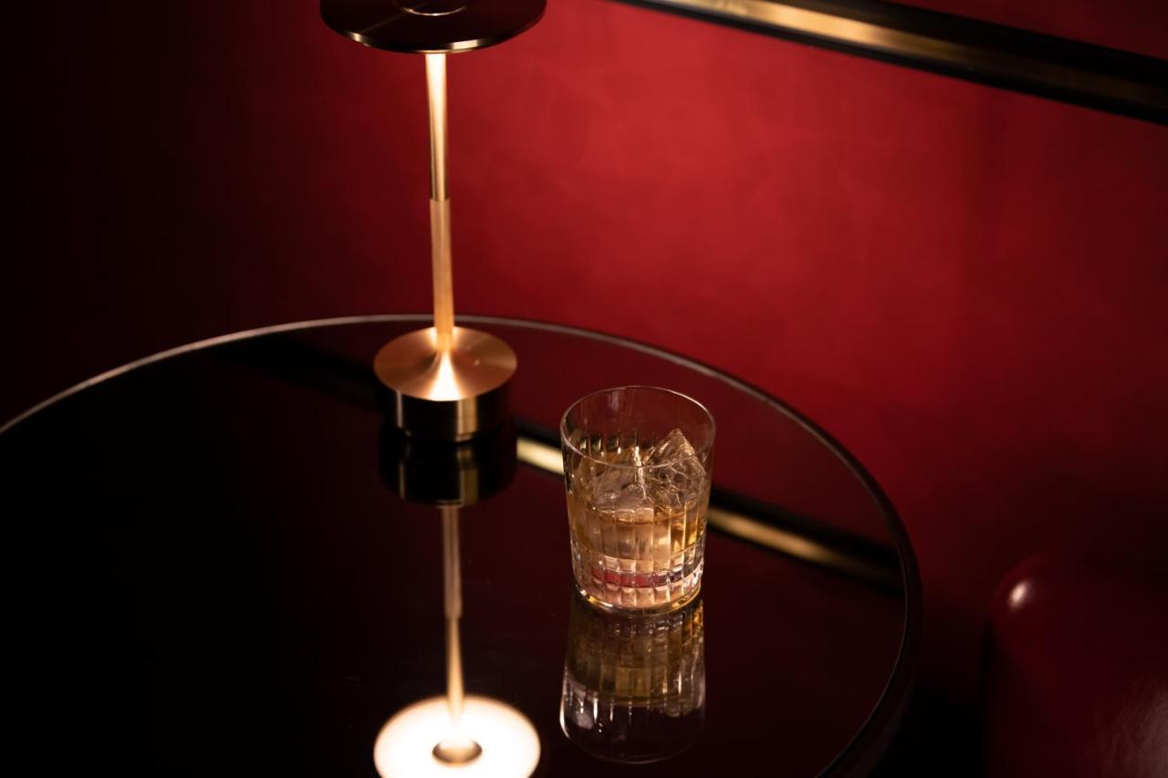 Hyatt Centric קנזאווה מראה חיצוני תמונה A glass of Old Fashioned