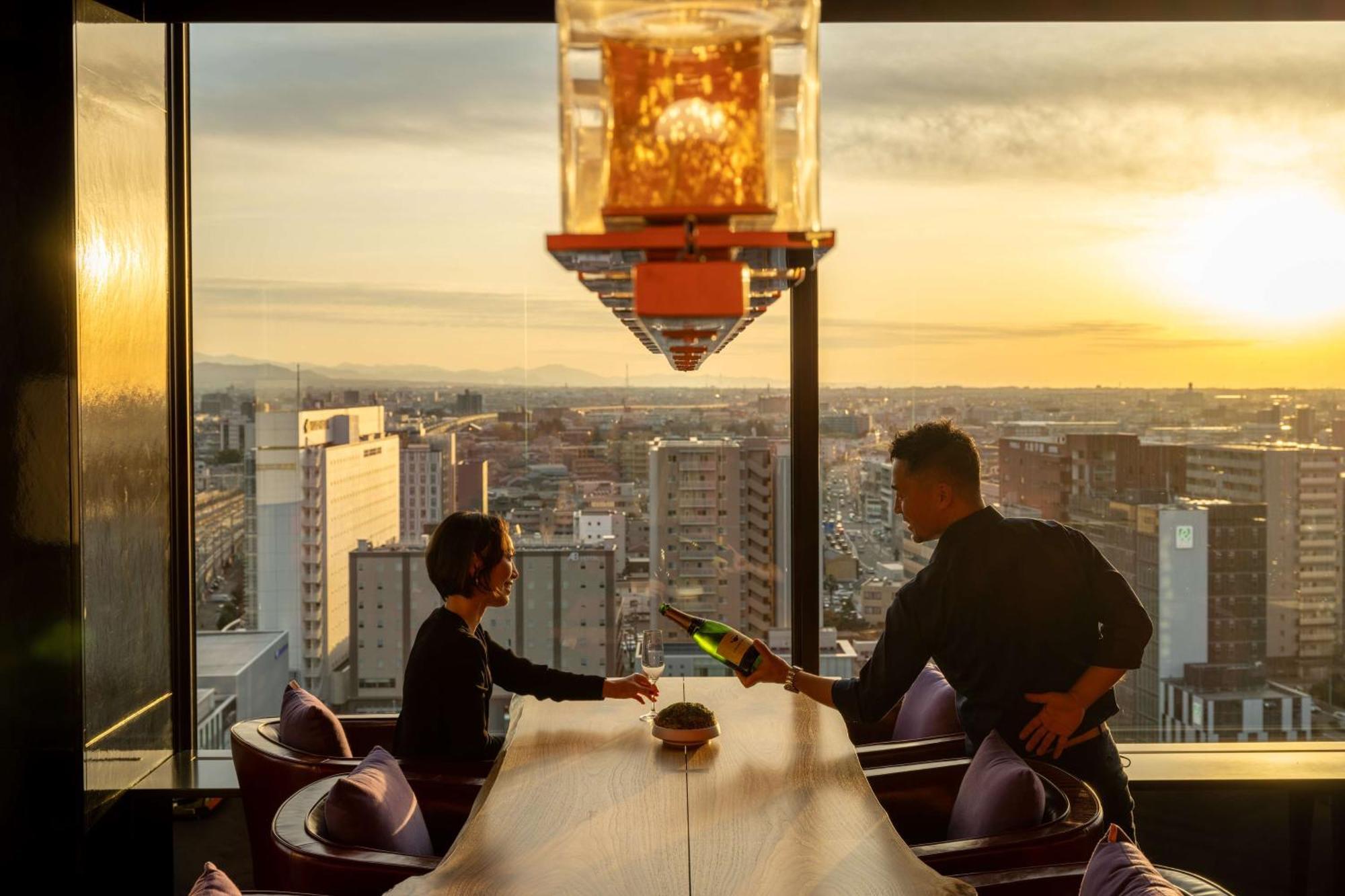 Hyatt Centric קנזאווה מראה חיצוני תמונה The 360° Sky Lounge